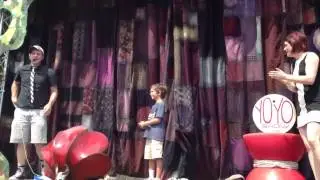 Catch it!  Yo-Yo People in Nashville Tennessee!