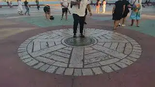 Conhecendo a pra&ccedil;a do Marco Zero em Recife.