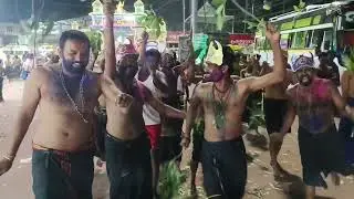 బోడకుంట మహేందర్ గురు స్వామి ఆధ్వర్యంలో మా తాల్లపేట్ స్వాముల పేటతుళ్ళి ఎరుమేలిలో.....#ayyappa