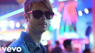 Phil Bianchi - Colazione Calda (Official Video)