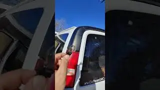 Как заменить лампу в заднем фонаре на фургоне GMC Savannah или Chevy Express. #vanlife #diy #gmc