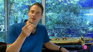 El m&uacute;sic su&iacute;s Lars Mlekusch dirigeix el Mallorca Saxophone Ensemble als Socors de Palma