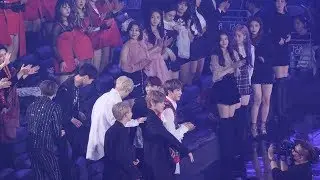 181106 방탄소년단 (BTS) 올해의제작자상(방시혁) 대리수상소감 [4K] 직캠 Fancam (지니뮤직어워즈 MGA) by Mera