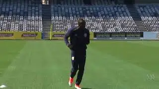 Usain Bolt joins first training session with Central Coast Mariners