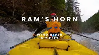 Rowing Ram's Horn Rapid on the Wind River at 5.7 ft