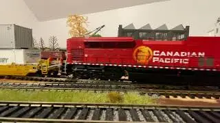 Duo Athearn Genesis Dash-9 & SD90 mac -h phase II tunami2