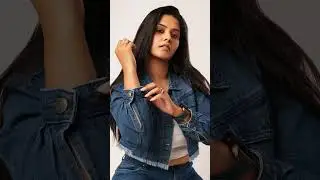 swathishta krishnan navel