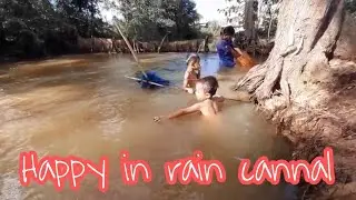 Happy to take a bath in water canal