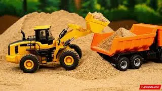 EPIC RC Construction Crew! Excavator, Dump Truck & Grader Work Together