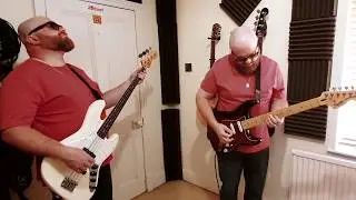 Jamiroquai - Runaway (Bass / Guitar playalong) #FridayFunk