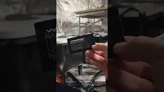 would you use this grinder card. I for should would while on the go.