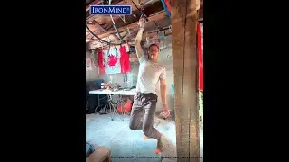 1-Arm Rolling Thunder Pull-up World Record: Sebastian Pacey-Smith Bangs out a 4-Reps
