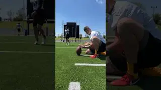 HOW did he DO THAT?! One-handed hold with LACES OUT #xfl