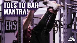 LONG KNEES KICK REACH | Try This Toes to Bar Mantra to Make Your Workouts Easier