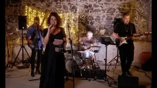 Fever - Gina Damalfi Band - Live [Cover]
