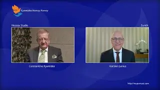 Discussing important financial issues with Dr. Karsten Junius