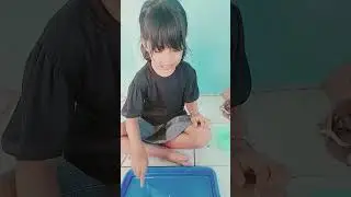 bikin slime aktifatornya bikin sendiri lo daann berhasil...#slime #anakanakbikinslime