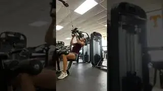 Cable- Vertical- Neutral- Double Handle- Lat Pull Down- old