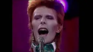 David Bowie &ndash; Drive-In Saturday