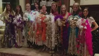 'Mum-trepreneur' creates elaborate, hand-made homecoming mums from her Spring home