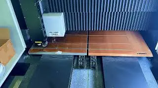 1500 * 1000mm/cutting thickness 19mm, Automotive optical glass Laser cutting machine explanation