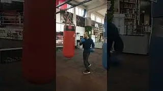 The Front Foot Left Hooks - Fouts Boxing 2 Foot Punching Theory