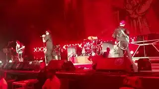Prophets Of Rage - Bulls On Parade
