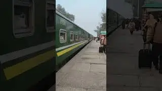 Shalimar Express 28Dn😍#pakistan🇵🇰#railwaystation&hearts;️#train🚂