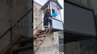 Женщина живет одна в горах в заброшенном ауле