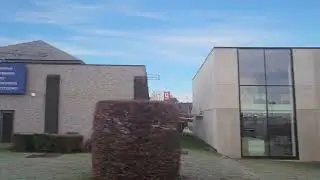 Volendam is a real Dutch postcard. Волендам — это настоящая голландская открытка. Volendam Hollanda.