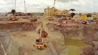 Escavação Obra Cenáculo Curitiba - Igreja Universal do Reino de Deus