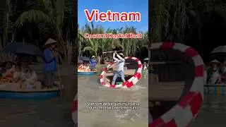 Vietnam Basket Boat Hoian #vietnam #hoian #basketboat