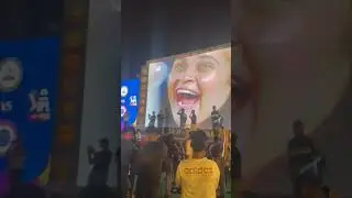 una