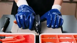 Nitrile Dipped Glove with Interlock Liner and Textured Finish on Full Hand &ndash; Knit wrist-NGK403