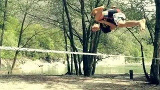Slackline by Heiko Bertschinger