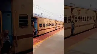 17405 Adilabad Krishna Express #shorts #short #train #ytshorts #shortvideo #indianrailway #trains