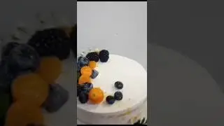 semi naked cake😃😍#cakes #vlog #cake #recipe
