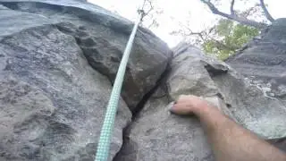 Climbing Lefthand Crack, Sunset Rock, Chattanooga, EE  UU 2017