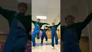 &ldquo;what&rsquo;s dance is on ur mind rn&rdquo;US: #trend #funny #dance #hoteltransylvania