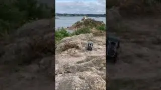 un petit tour sur les rochers face &agrave; la mer pour le CRX18.