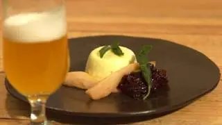 Panna Cotta & Wheat Beer at the Anchor Inn, Seatown