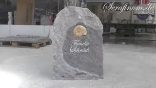 Rustikaler Grabstein 