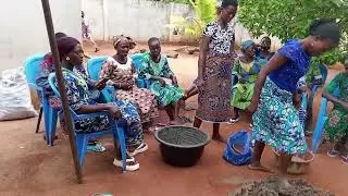 2&egrave; formation (fabrication du charbon &eacute;cologique et de foyers am&eacute;lior&eacute;s...) du projet PAEF Aya Gou