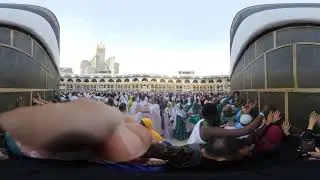 360 Video - Kaaba Shareef - First Touch - Haj 2019 Makkah, Saudi Arabia