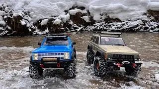 Двое из &laquo;своих&raquo; Gmade gs02f buffalo pickup & Axial SCX10 II  Jeep Cherokee XJ