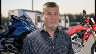 Бесконечный цикл Сарасоты Тима: покупай, обосновывай, продавай, повторяй.
