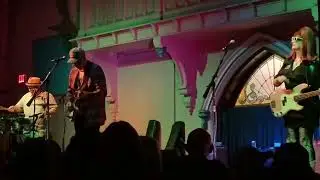Southern Culture on the Skids - I'm the Man Who Wrestles the Bear