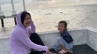 Jogging pagi minggu bersama kakak dan ponaan di coastal area karimun (25 januari 2026)