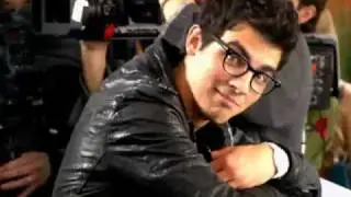 JONAS L.A. - L.A. Baby - New Season - Disney Channel Official