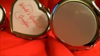 Personalized Compact Mirrors